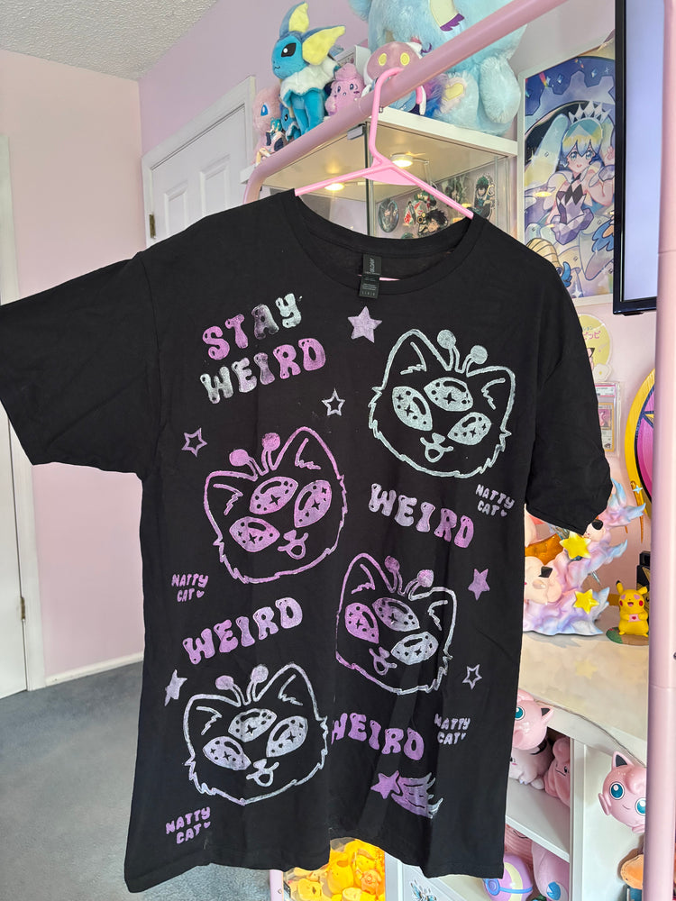 STAY WEIRD Pink & White Alien Kitty Shirt - Large