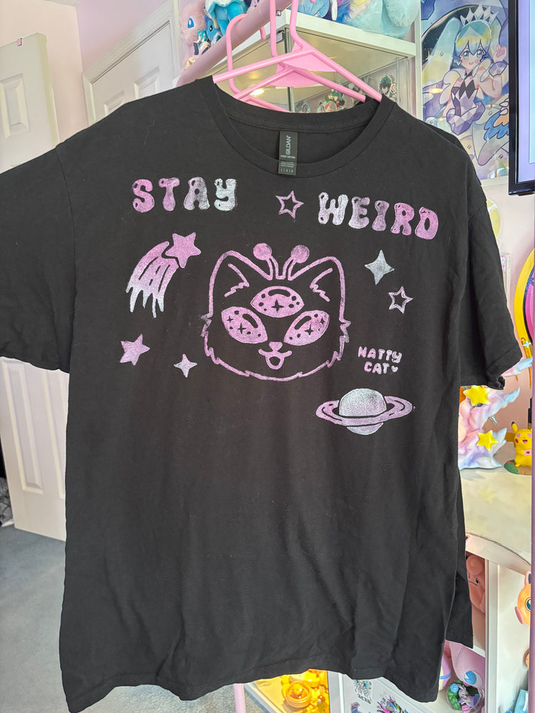 STAY WEIRD Pink & White Alien Kitty Shirt - Large