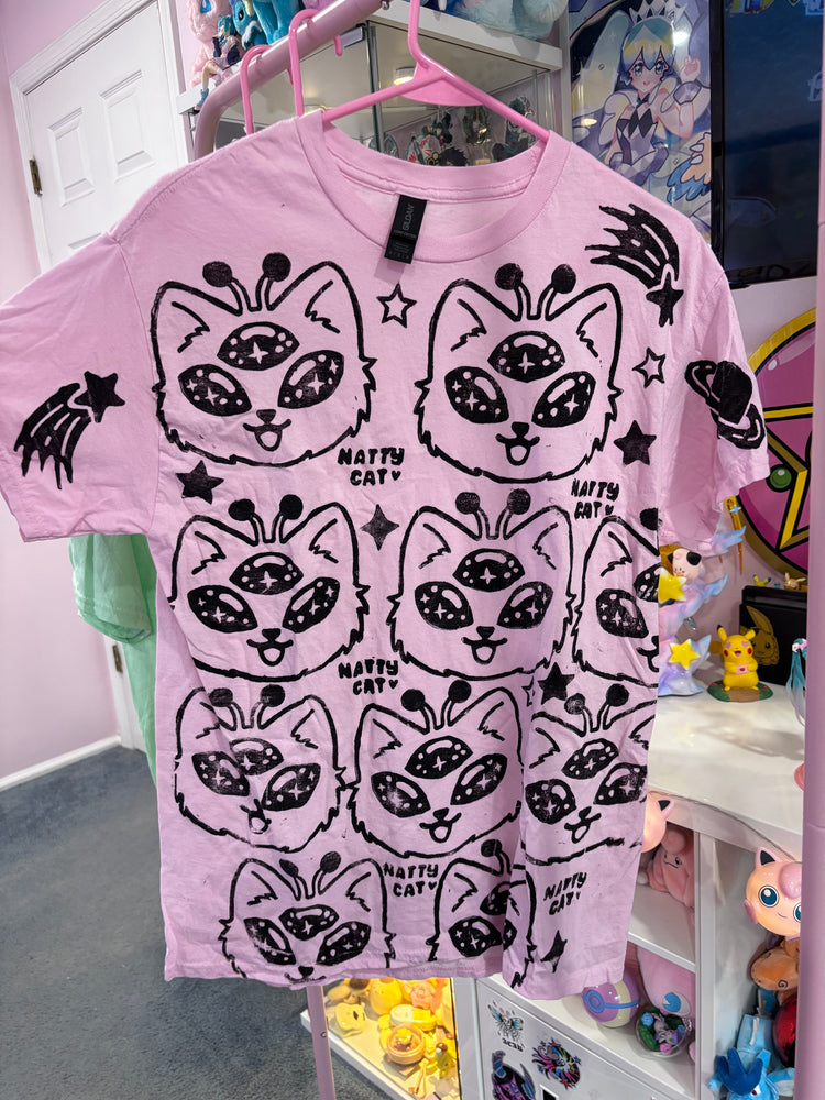 STAY WEIRD Pastel Pink & Black Alien Kitty Shirt - Medium
